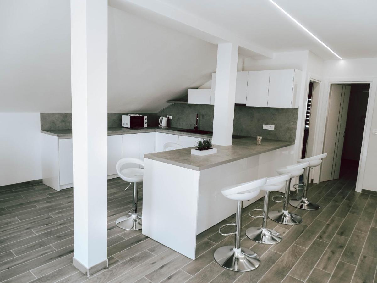 Apartment Drazena Трогир Экстерьер фото