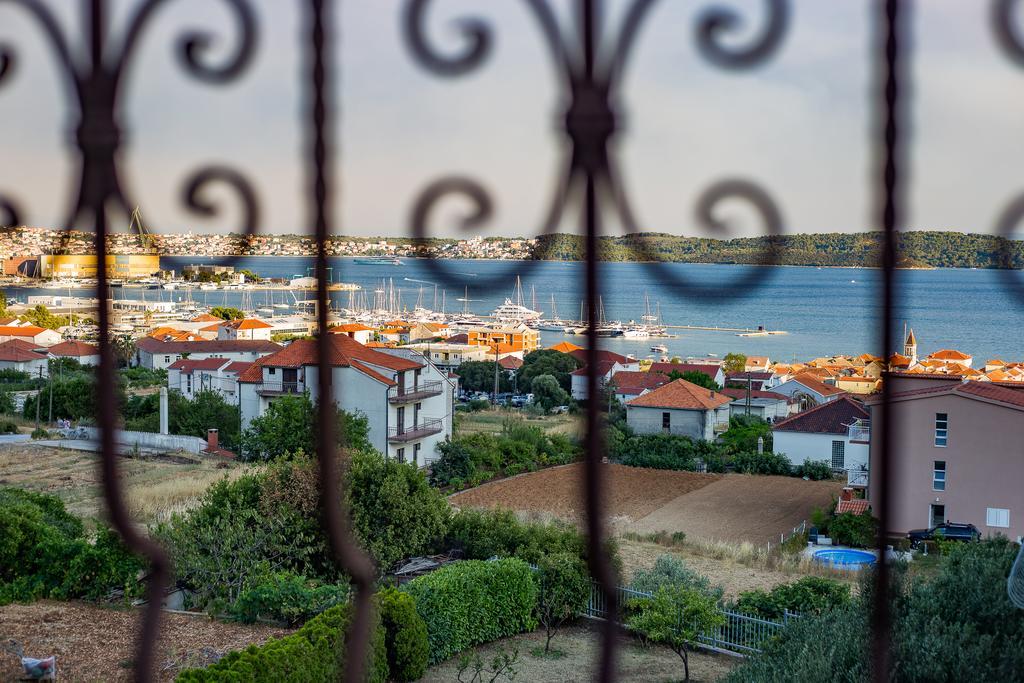 Apartment Drazena Трогир Экстерьер фото