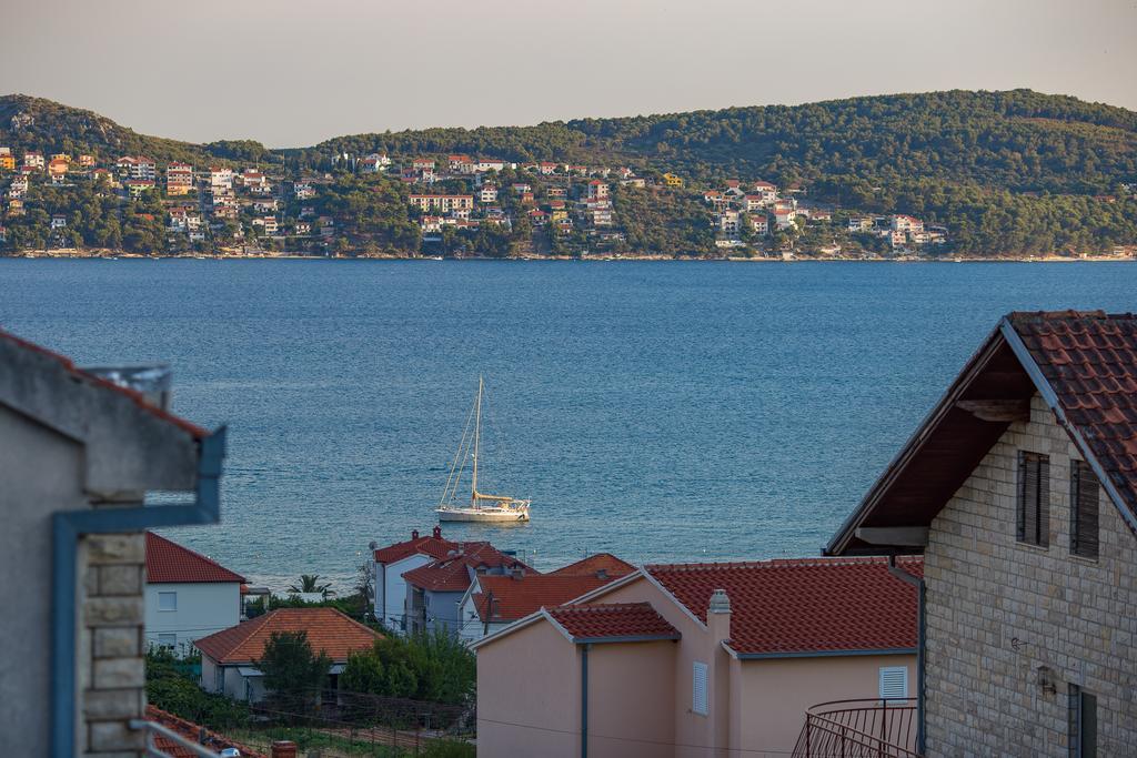 Apartment Drazena Трогир Экстерьер фото