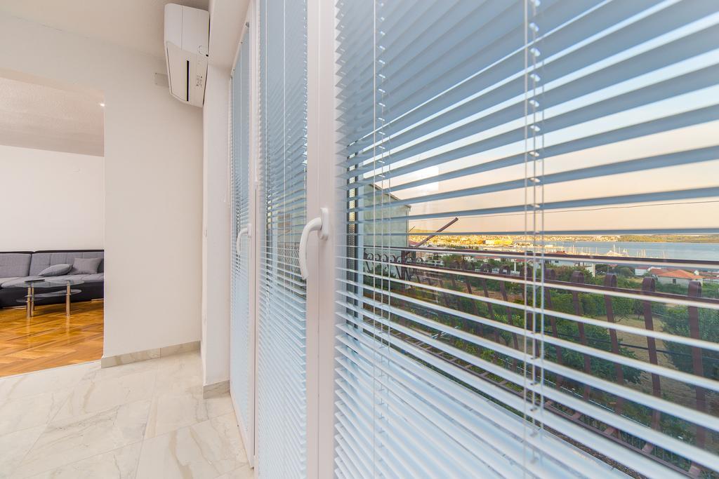Apartment Drazena Трогир Экстерьер фото