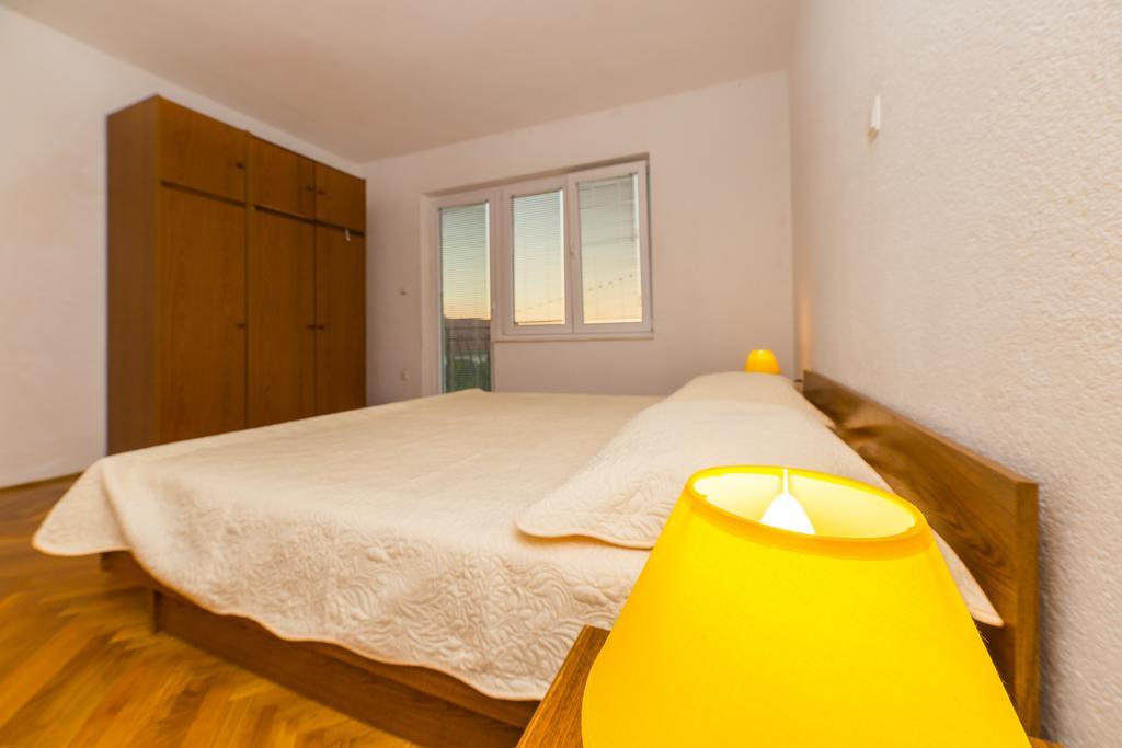 Apartment Drazena Трогир Экстерьер фото
